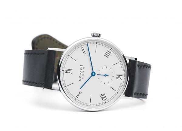 Nomos Ludwig 38 Date (ref 231) - on its side
