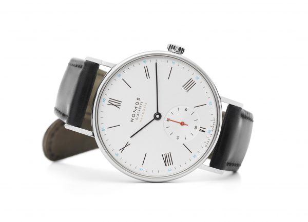 Nomos Ludwig Neomatik (ref 282) - sideways