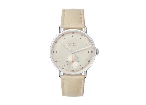 Metro Neomatik Champagne (ref 1107) - showing strap