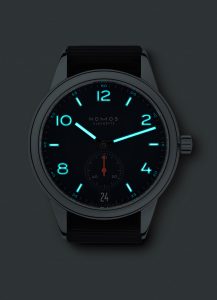 NOMOS Club Automatic Date Atlantic | Master Watchmaking