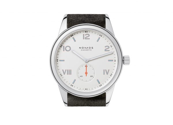 Nomos Club Campus 38 (ref 735/737)