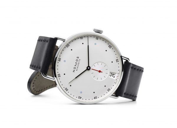 Nomos Metro 38 Date (ref 1102) - on its side