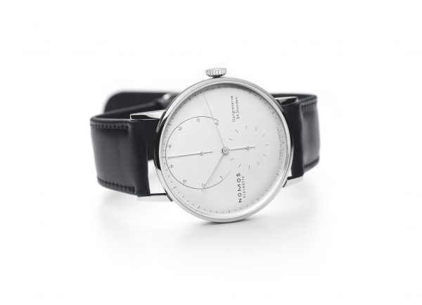 Nomos Lambda White Gold (Ref 931) - on its side